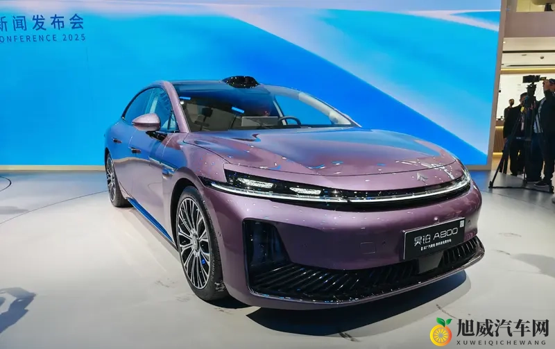 广汽昊铂A800内饰公开,鸿蒙座舱加持,L3多久上?-1