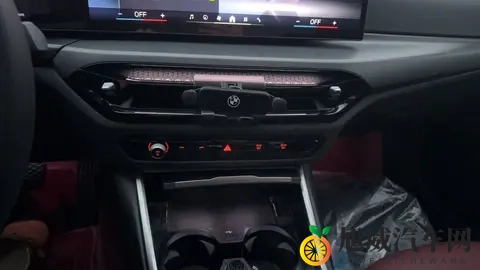 拒绝堆料虚标！宝马 i3 才是 20-25 万性价比电车的务实之选-3