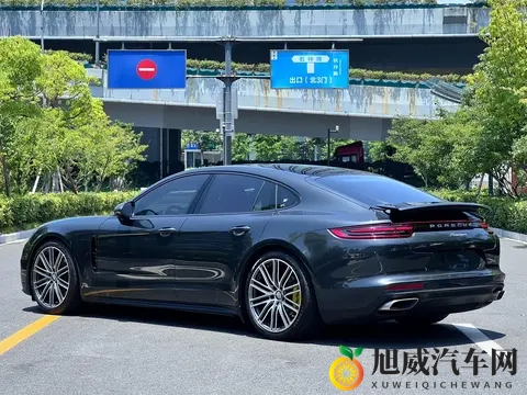 国产加钱勾搭足疗技师：国产按摩技师暗中寻商机-2