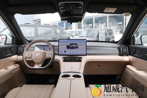 家里选 7 座 SUV，这款新车能让人满意，驾驶顺手、乘坐舒适-3