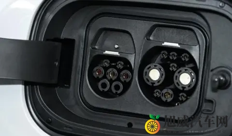 一台中型SUV的生死赌局：双动力破局能否救回极狐？-3