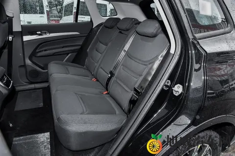 2025 款福特领睿车型配置与价格匹配度分析-2