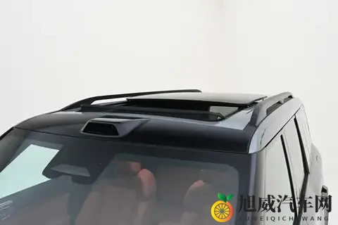 方程豹钛7实测：家庭出行“空间魔术师”，解决家庭用车痛点-2