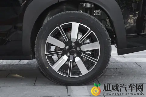 AION i60增程版：均衡实用的家庭SUV新选择-3