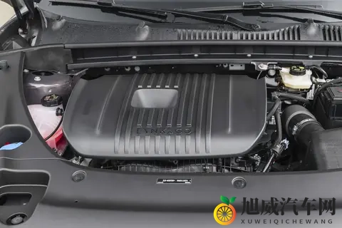 领克03 2026款 20TD AT Ultra:性能与智能兼备的紧凑型轿车-3