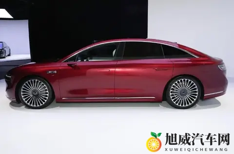 华为系车型史上最大让利,享界S9价格腰斩-1