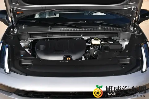 试驾领克03 2026款03+ 20TD性能进阶版：这车让我懂得了啥叫真香！-2