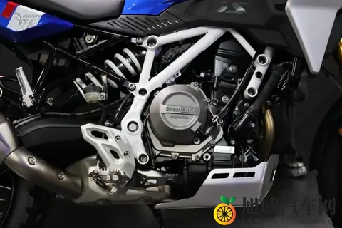 幻星辰:未来科技汽车,引领时尚环保新潮流-3