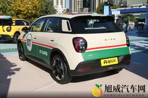 又一款新车上市，续航500km，99秒换电，499万起-1