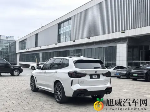 大SUV插混挑战揽胜，车长52米，三腔气悬+后轮转向-1