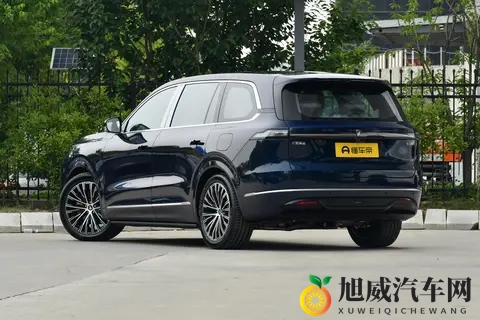 家庭出行就选深蓝S09，空间大、配置高、动力强，性价比还超高！-1