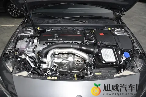 奔驰 A 级 AMG 怎么选？基础款 vs 改款，哪款最有性价比？-2