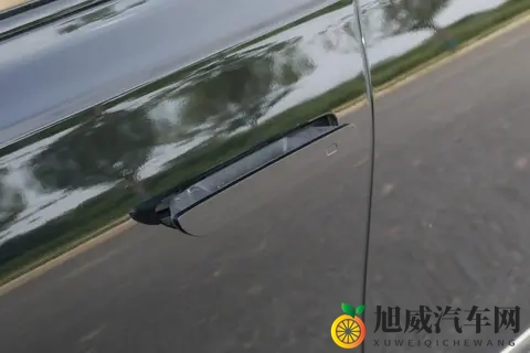 2025款红旗H9 20T，四款配置如何选择？-1