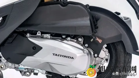 《灯》陈丽佳写真：光影之间，陈丽佳写真集绽放魅力-3