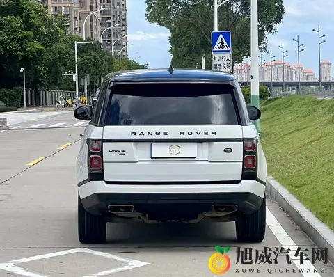 92万多拿下路虎揽胜，22款加长版，这气场谁顶得住？-2