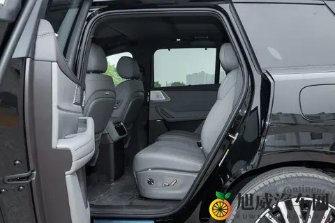 腾势N8L上市，售价与配置亮相，看看它有啥猛料-1