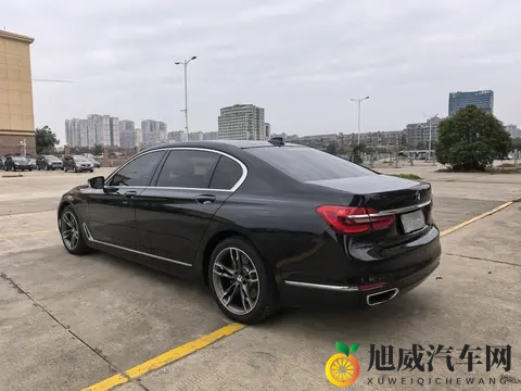 金银屏1—5手机版:智能驾驶新纪元:颠覆传统,手机互联改变出行-3