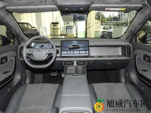 零跑造了台“红米YU7”，1058万起，造型拉风，不给油车留活路？-2