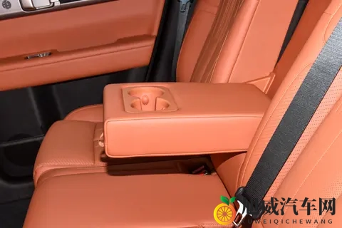 一台好车能改变生活,有了方程豹钛7,全家出行再无困扰-1