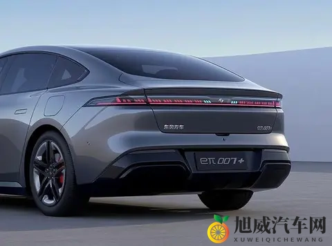 全家试驾东风奕派eπ007＋：智美超能轿跑，低至1499万元入手！-2