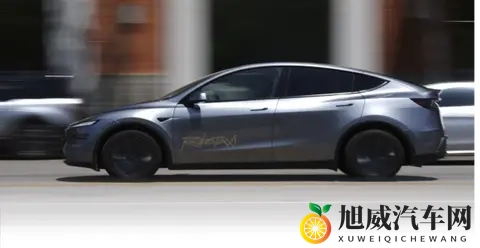 Robotaxi商业化：规模、成本与责任的“三重门”-1