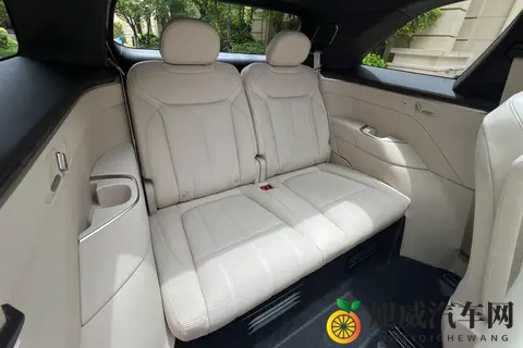 开乐道L90六座版，纯电+换电+超大前备舱，家庭用车真的选对了-3