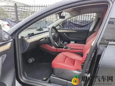 体验特斯拉Model Y 5天后，我还是选了燃油车：适合家人的才是最好-2