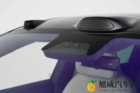 挑战BBA！长53米+4座，配线控转向、后轮转向和全主动悬架-3