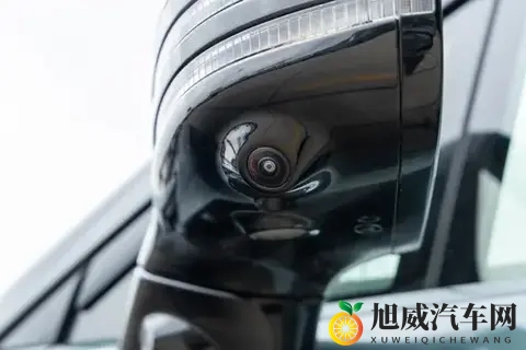 腾势N8L DM：52米车长+3米轴距，全家出游不用愁！-3