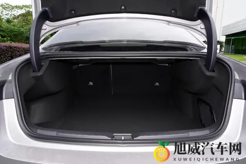 10万级六边形战士,领克03凭啥这么卷?-3