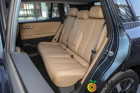 亏电油耗55L，续航1240km！AION i60增程版：20万配置竟卖12万多-2