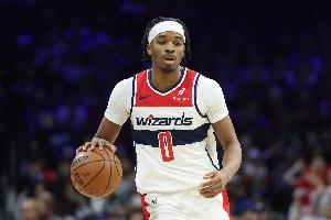 效率不高！库利巴利12中4低效拿到11分5板4助1断1帽