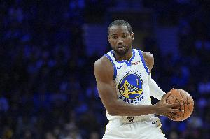 美记：库明加对被交易到老鹰感到“震惊” 他的团队没与其联系过