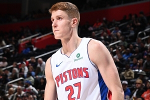 活塞主帅：许尔特没合练就上场这太难了 会安排训练让其寻找状态