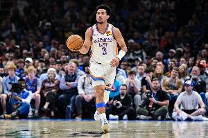 霍姆格伦：麦凯恩首秀表现很好 期待与他更多合作&一起培养默契