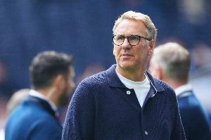 默森：阿森纳队友们不信任约克雷斯，比赛中并不给他传球