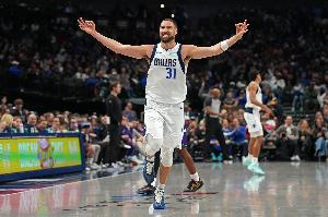 本命年！祝历史最佳射手之一克莱·汤普森36岁生日快乐