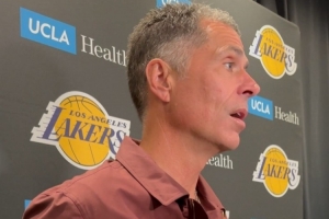 佩林卡：肯纳德适配东詹里 能帮我们在季后赛中走得更远