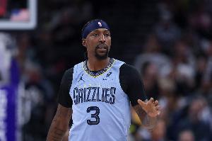 纯纯坑队友！波普14中5&三分4中1得到11分 出现3次失误&正负值-16