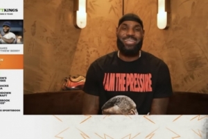 海鹰成功夺超级碗桂冠！詹姆斯此前爆料：停摆赛季他们曾邀我试训