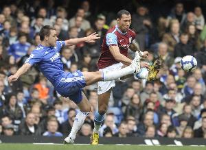 退役后步入影坛！前维拉前锋卡鲁：希望在007电影里出演一位反派