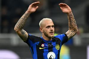 迪马尔科：这是生涯表现最具决定性比赛 世界前五？我什么都不是